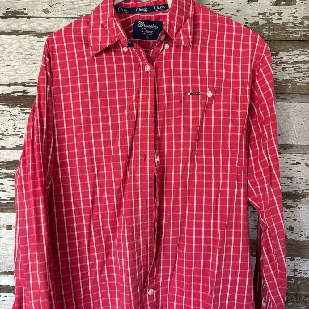 Wrangler Women’s Casual Red Checkered Shirt